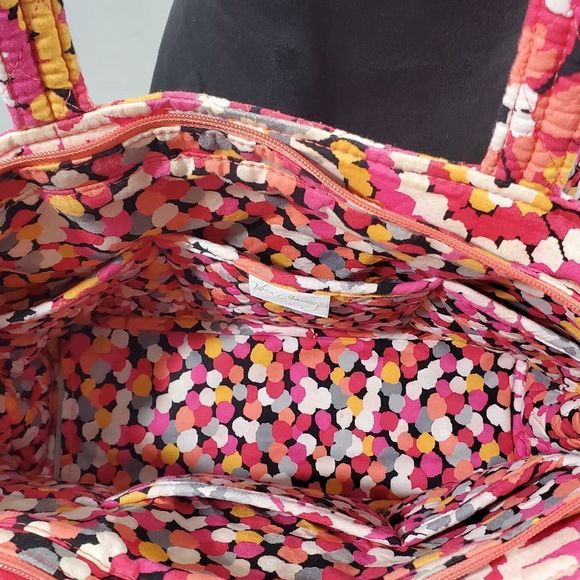 2-piece Set of Vera Bradley Matching Tote & Crossbody Set. P55 - Picture 10 of 16